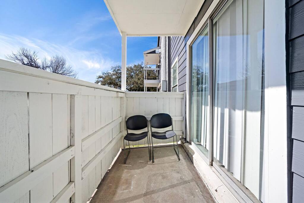 Cozy, Dedicated Workspace, Fast Wi-Fi Apartment Houston Zewnętrze zdjęcie